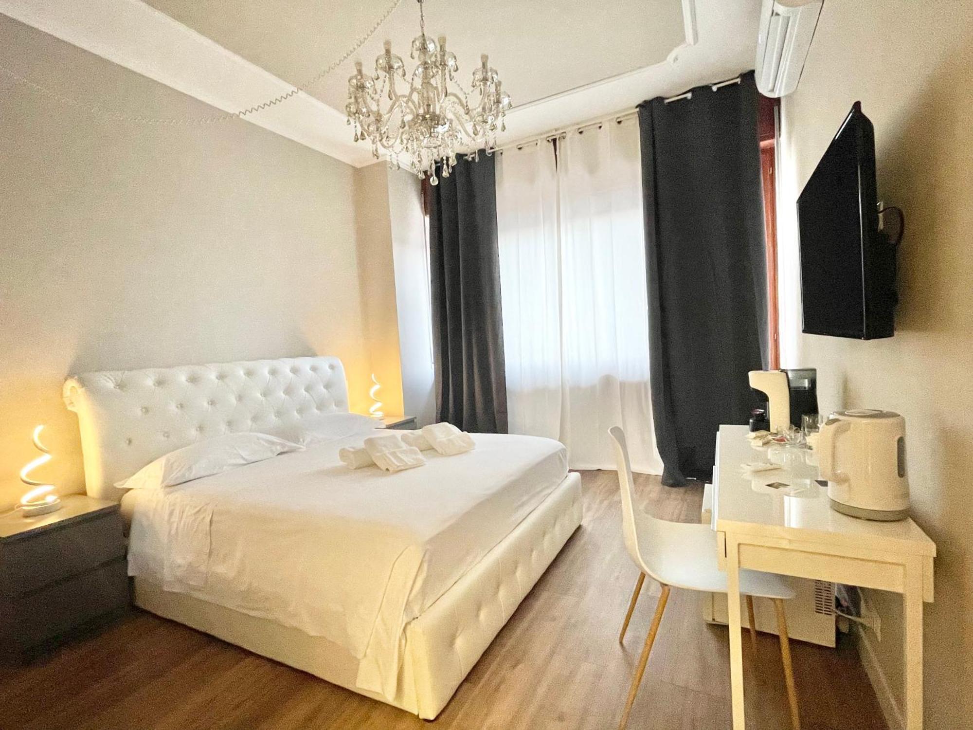 Regina Elena Rooms ペスカーラ エクステリア 写真